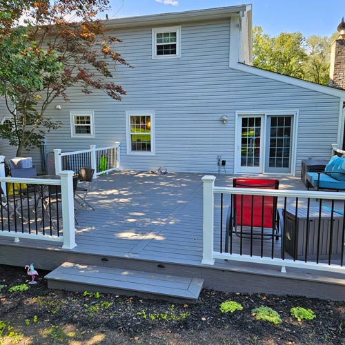 trexpro deck tg custom builders 2 sq